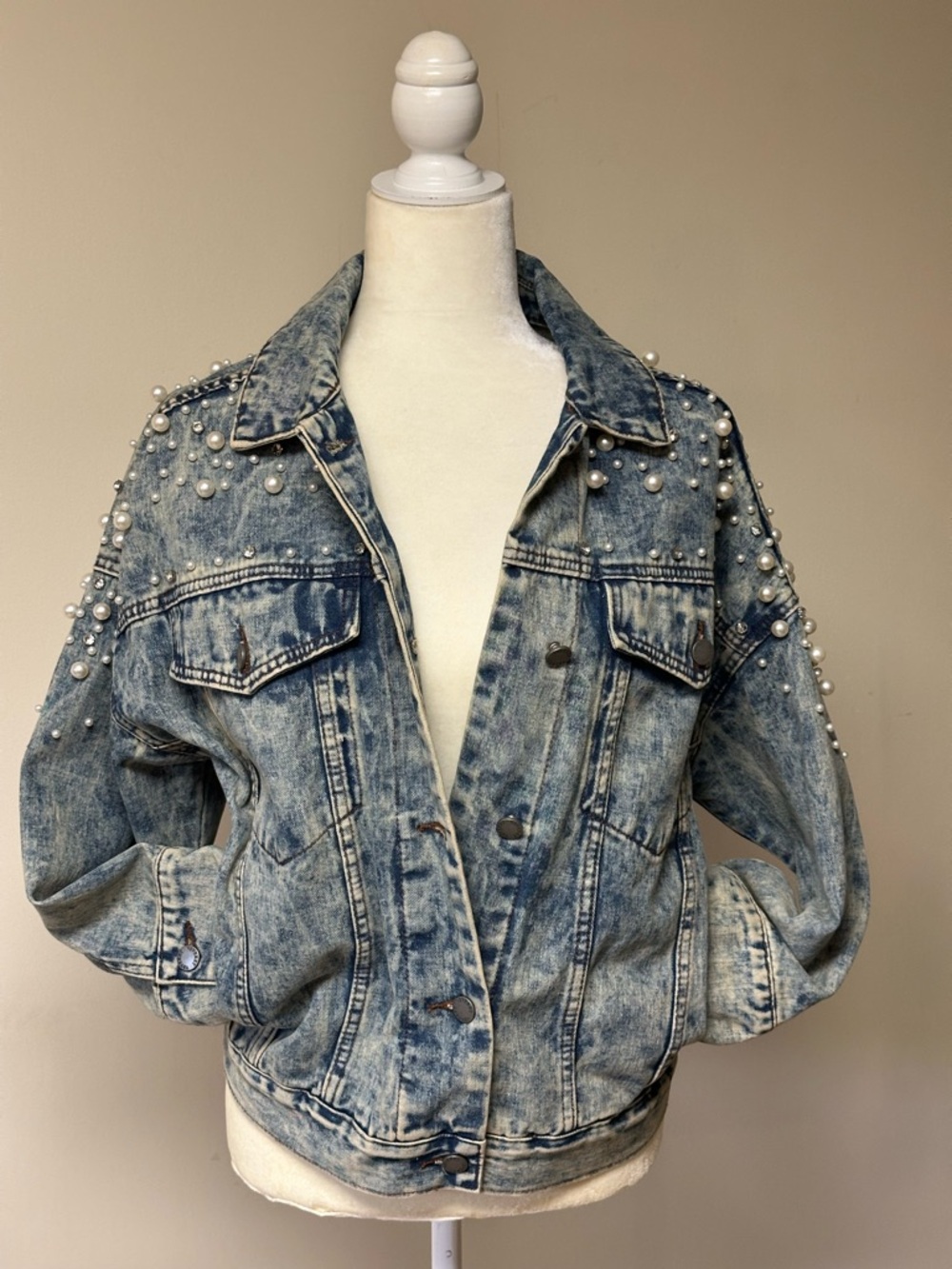 Pearl-Embellished Acid Wash Denim Jacket - Blue
